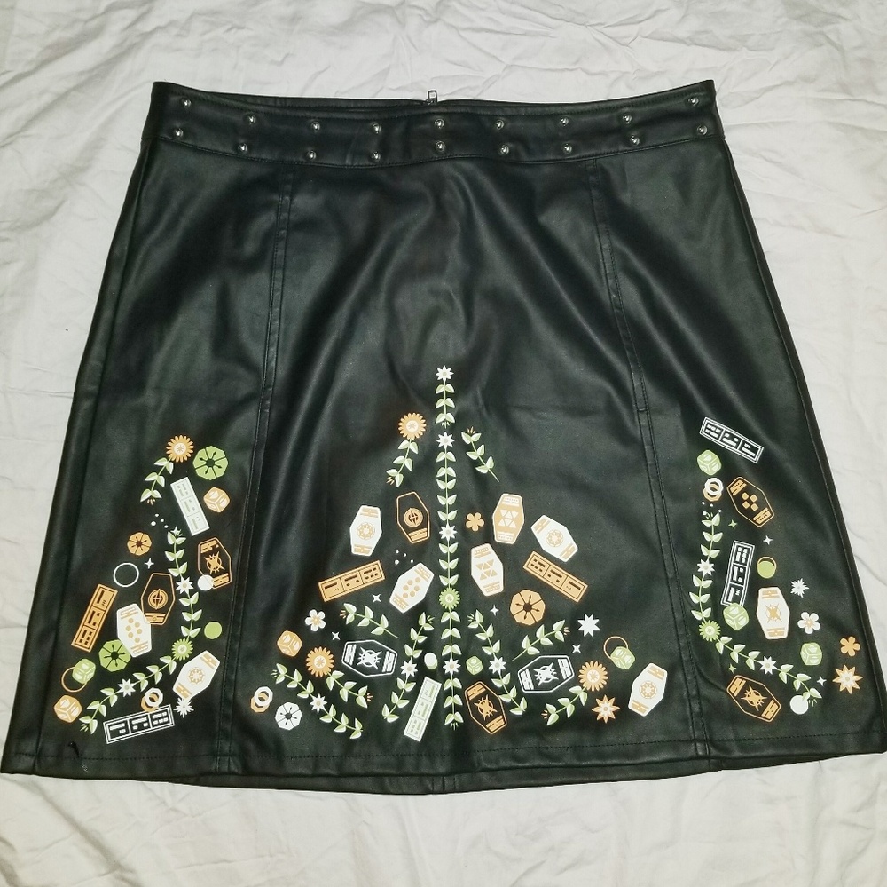 Torrid Star Wars Han Solo skirt